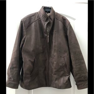 💥Jos A Bank Brown Leather Bomber Was  $100! Priced to sell